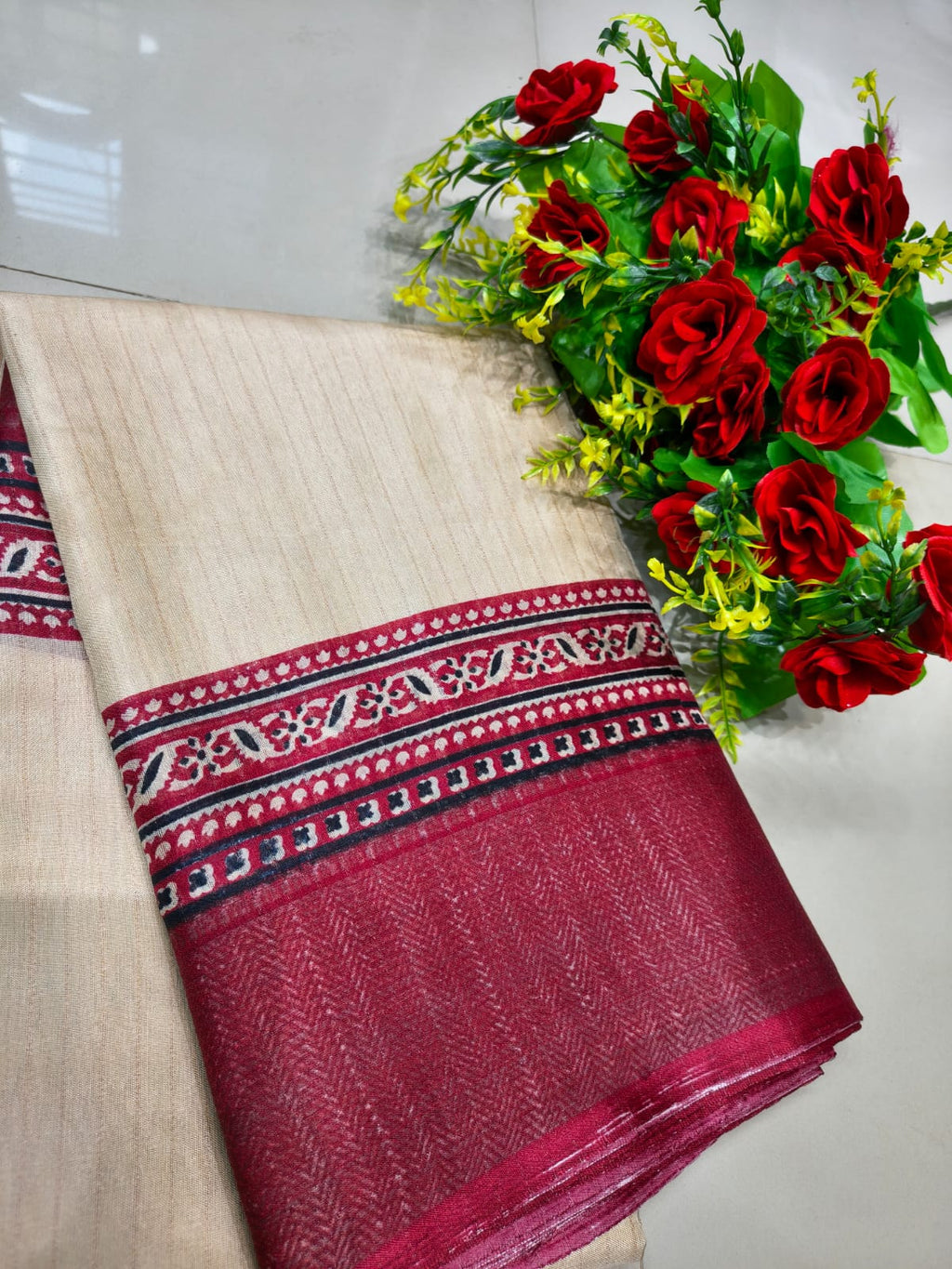 dola sarees