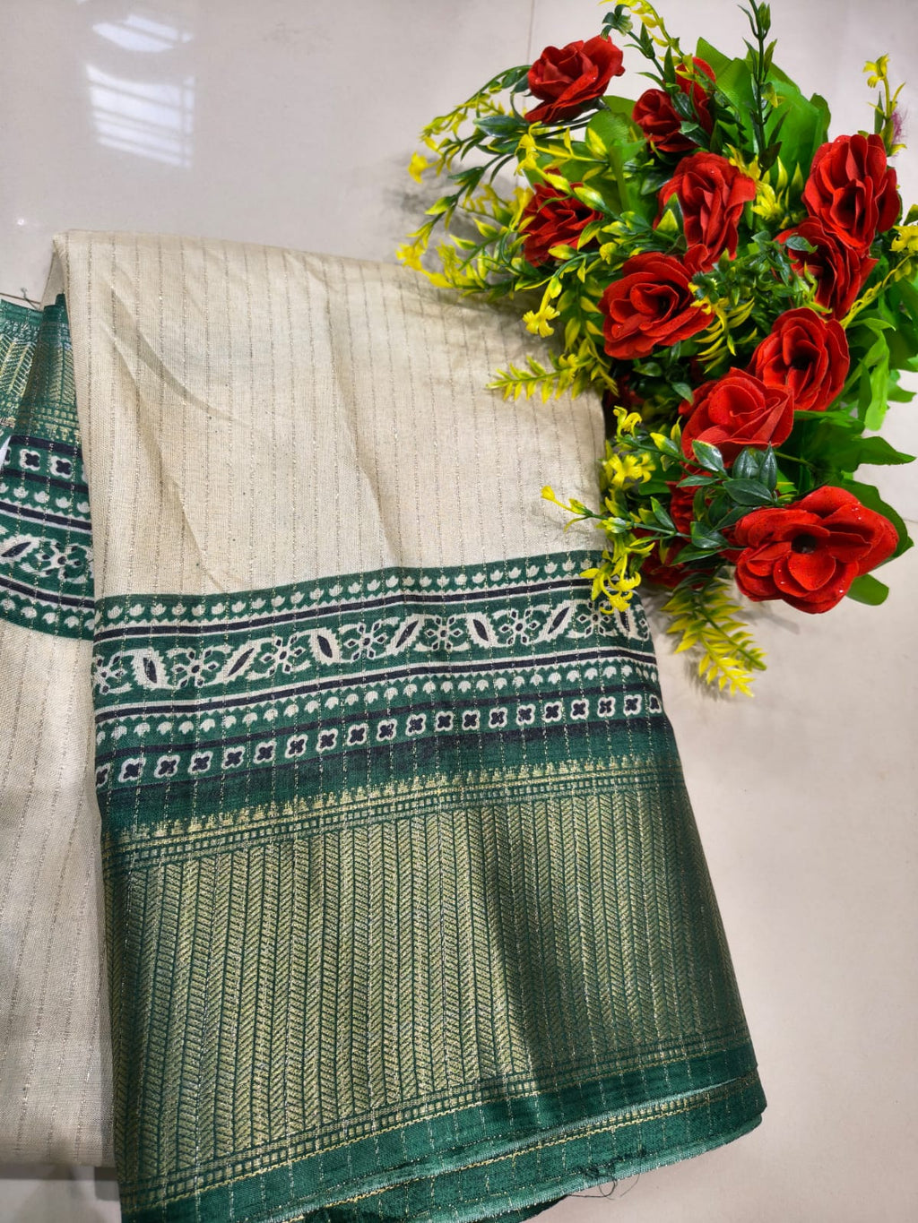 dola sarees