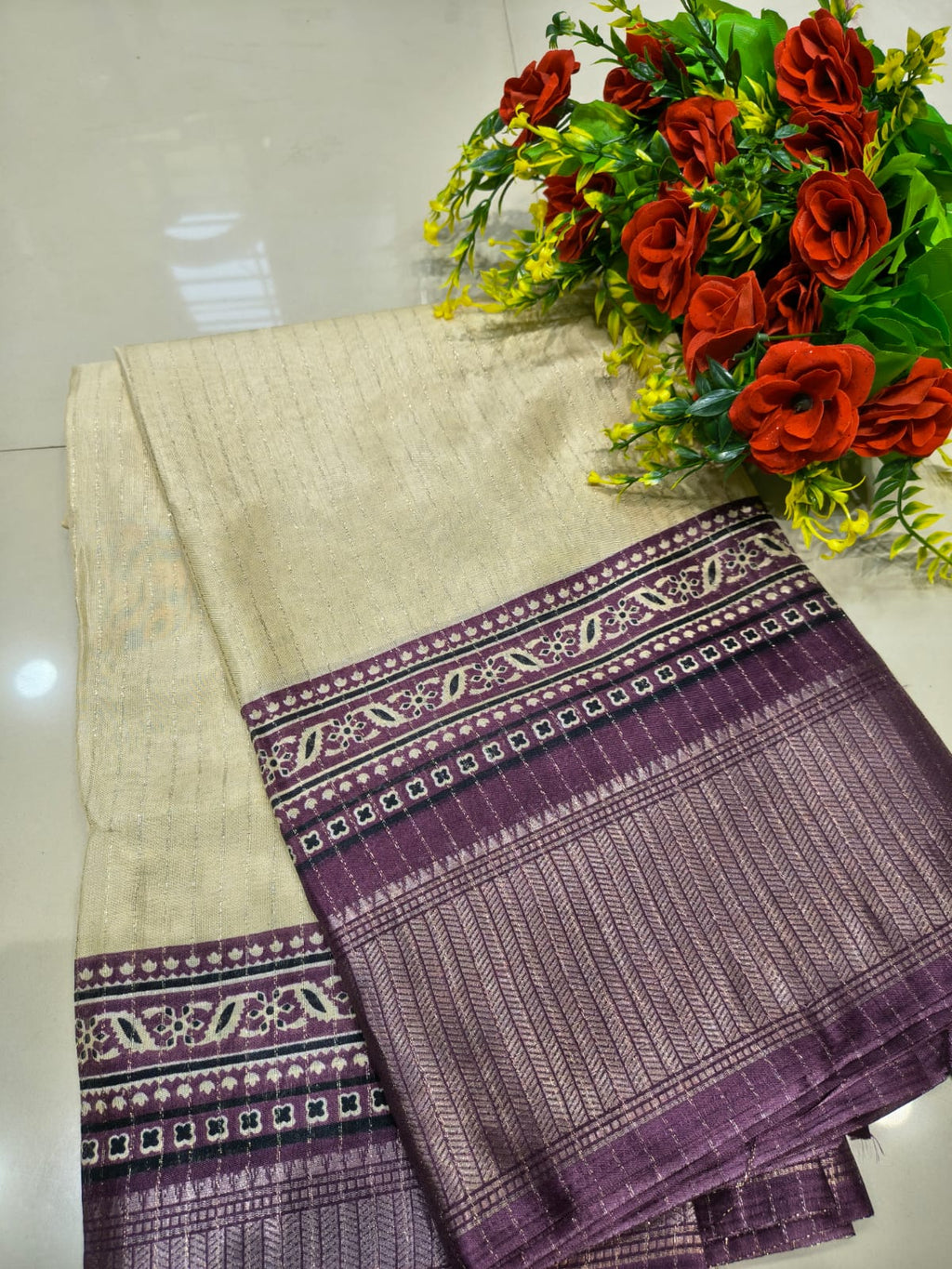dola sarees